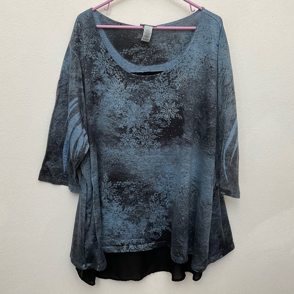 Catherine's Blue, Black Grey Winter Scene Half Sleeve Top Size 3X Rhinestones